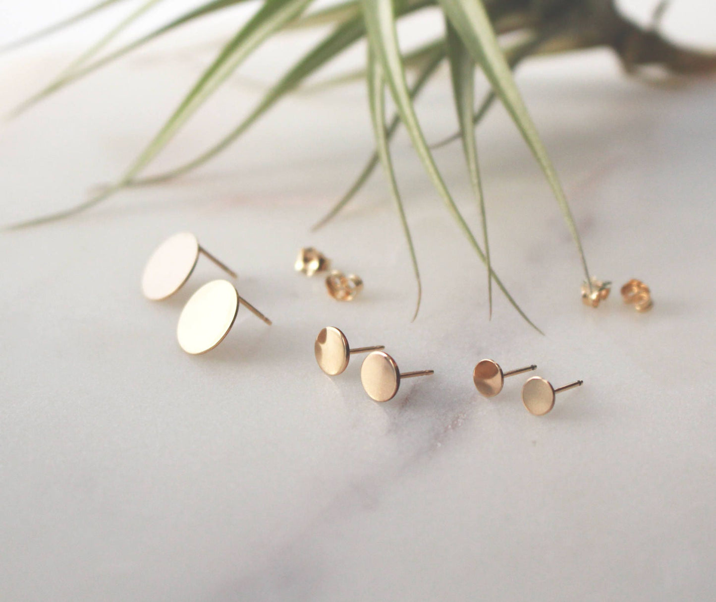 Round Disc Stud Earrings(Large) - 14K Gold Filled