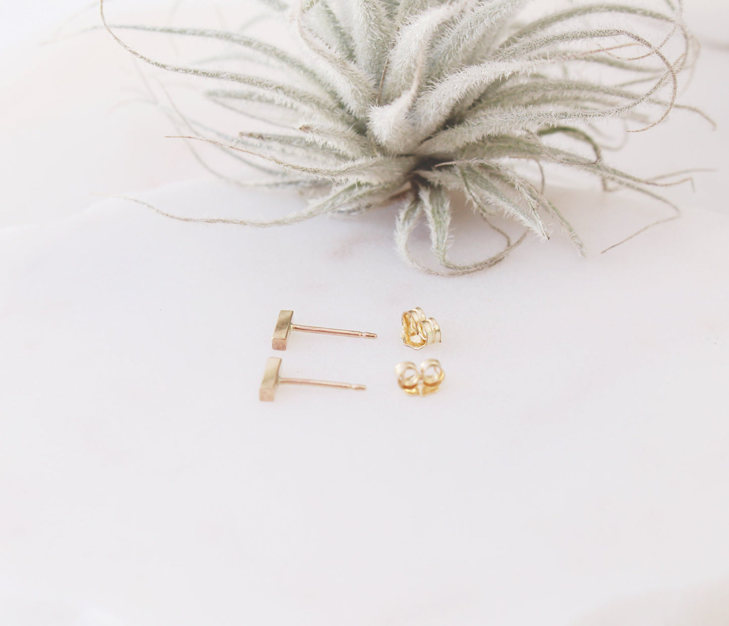 Short Bar Stud Earring(Bold), 14K Gold Filled, Short Squre Bar, 6x2mm