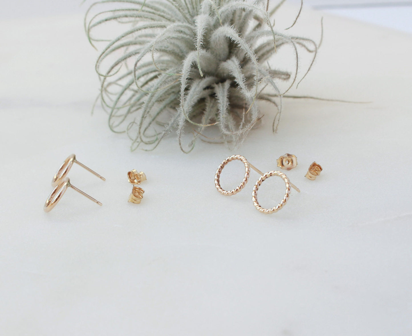 Gold Twist Circle Stud Earrings - 14K Gold Filled 10mm Twist O Ring