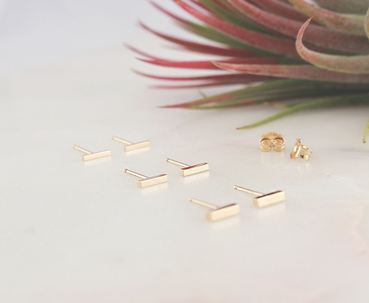 Short Bar Stud Earring(Thin), 14K Gold Filled, Short Squre Bar(Thin: 6.5x1mm)