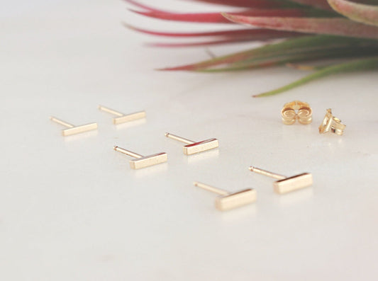 Short Bar Stud Earring(Medium), 14K Gold Filled, Short Squre Bar(Medium: 6x1.3mm)