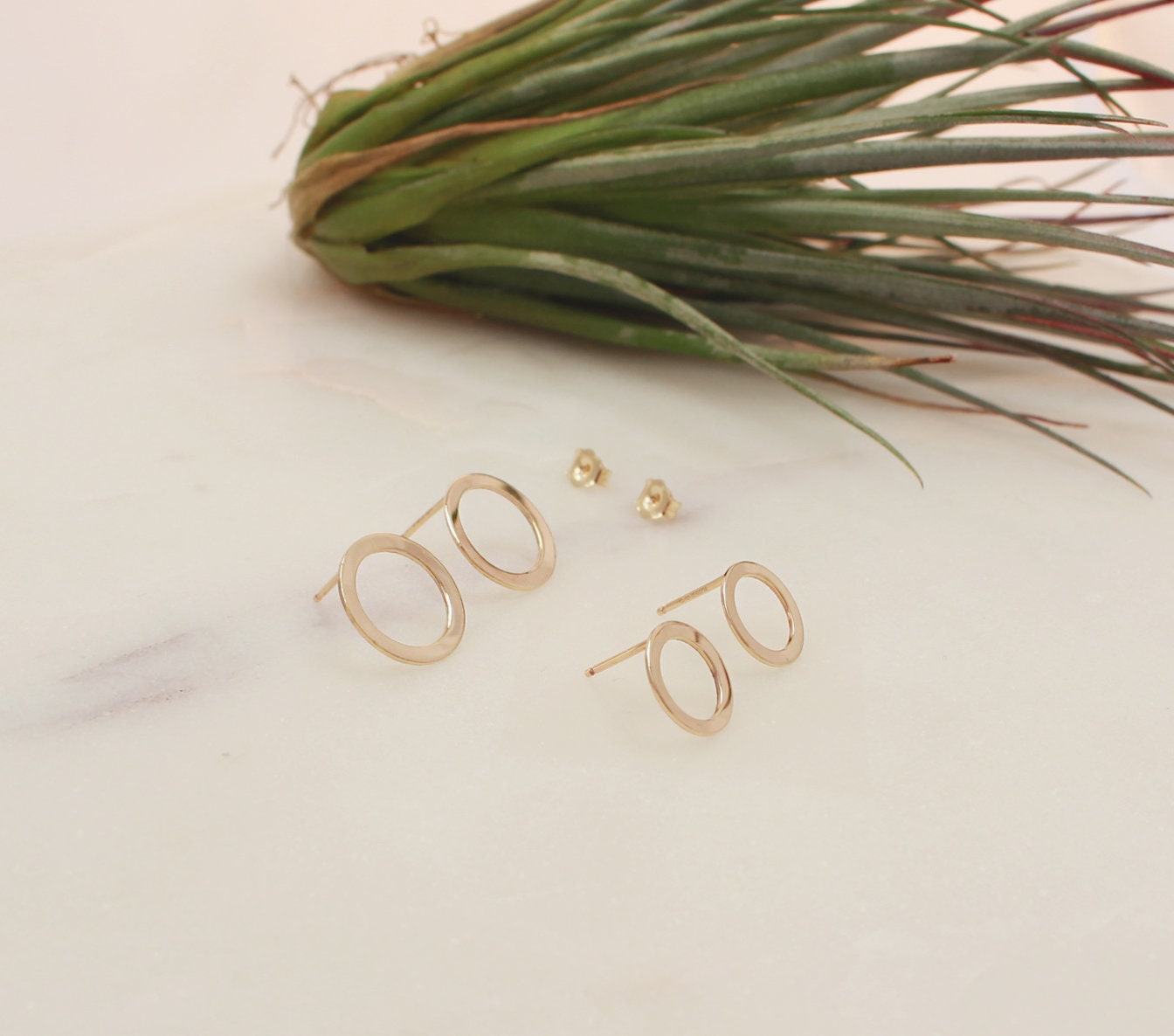 Gold Circle Stud Earrings -13mm(Large), 14K Gold Filled